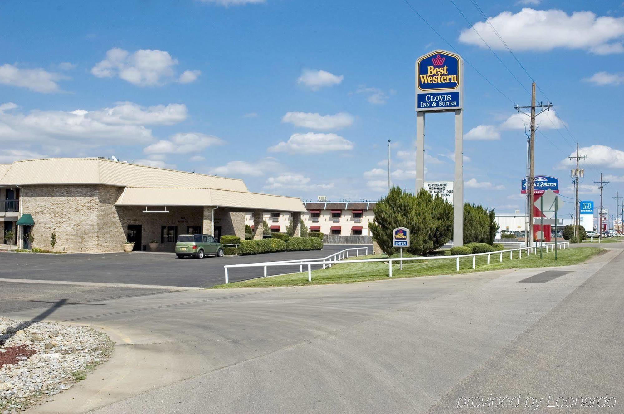 Super 8 By Wyndham Clovis Hotel Exterior photo